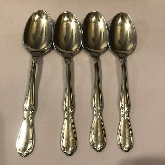 Oneida Victorian Manor Tablespoon Set of 4 Stainless Cutlery Flatware - Picture 1 of 5